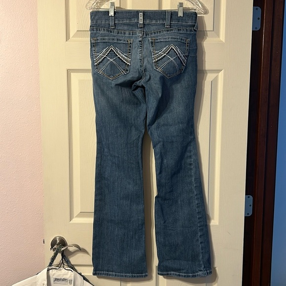 Ariat REAL Denim Jeans Mid Rise Boot 28R - Picture 1 of 5